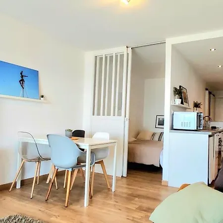 Apartman Front De Mer - Moderne - Vue Magique Baie Juan Antibes